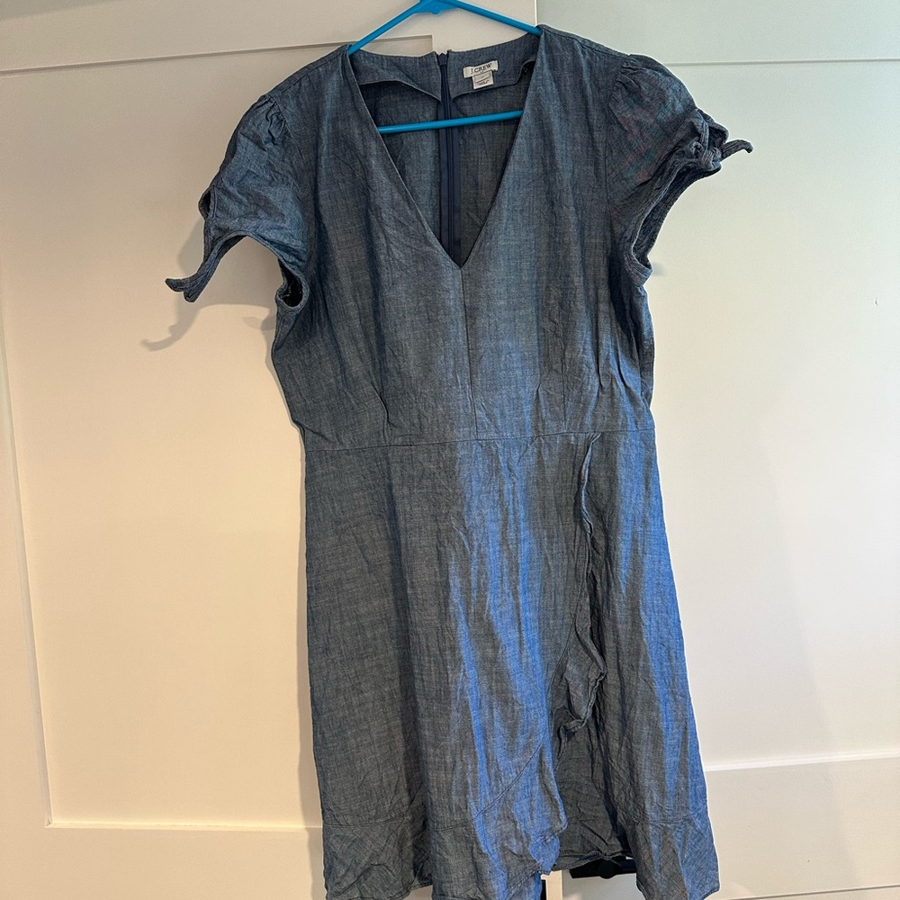 J Crew chambray dress. Ties on sleeves.